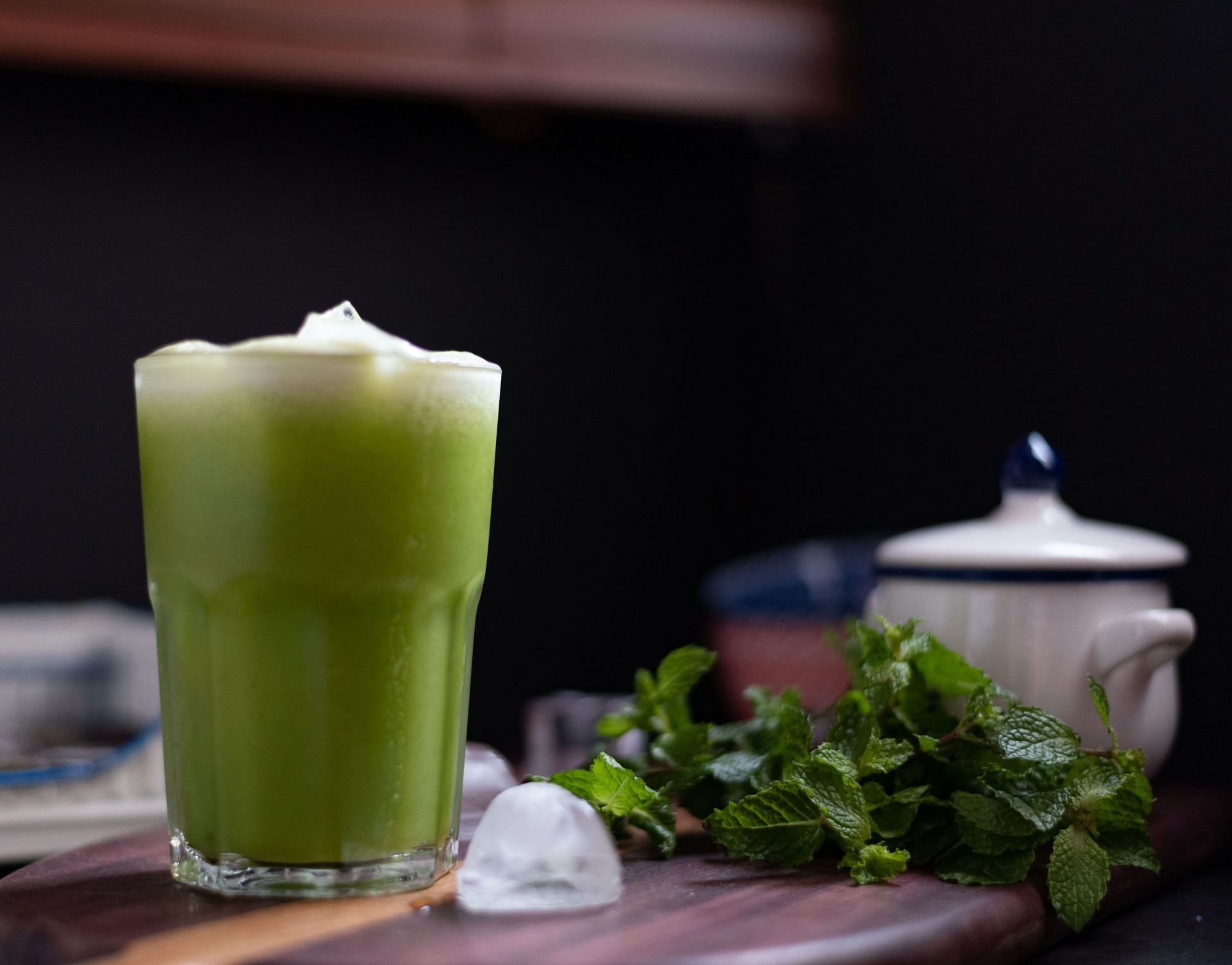 Ash gourd can help with blood sugar regulation. (Image via Unsplash/ Luiz Carlos Santi)